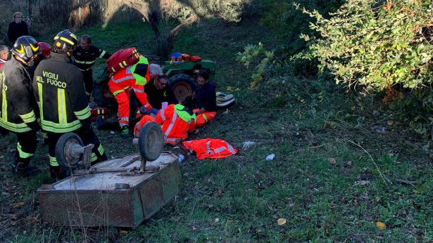 I soccorittori sul luogo della disgrazia