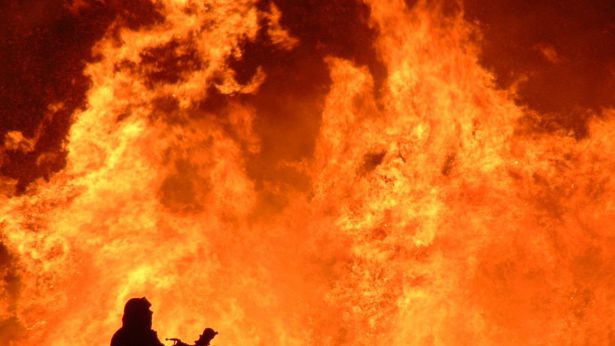 Incendio vigili fuoco
