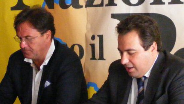 Il Sen. Fabrizio Di Stefano con Mauro Febbo
