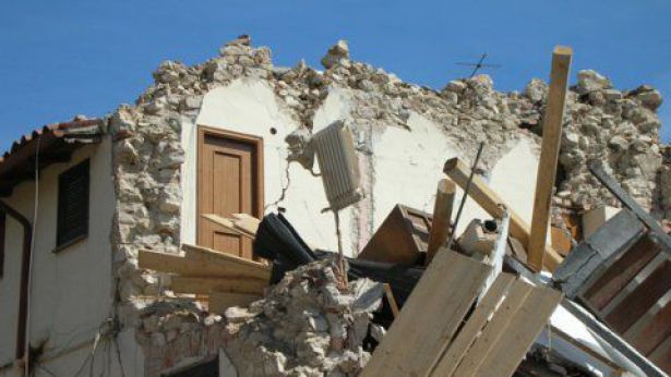 Terremoto a L'Aquila - Foto: www.poliziadistato.it
