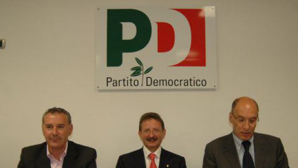 Nella foto: Vincenzo Sputore, Luciano Lapenna e Giuseppe Forte