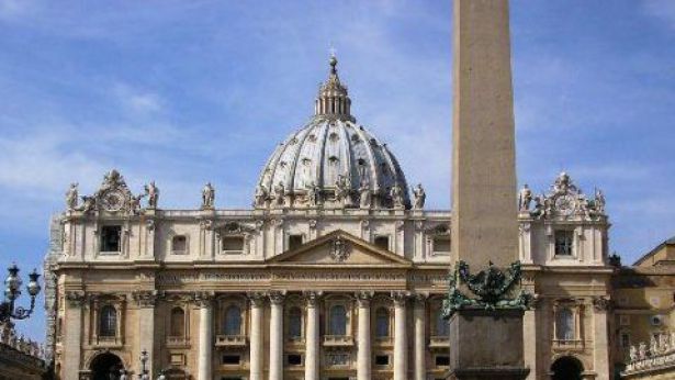 Nella foto, il Vaticano