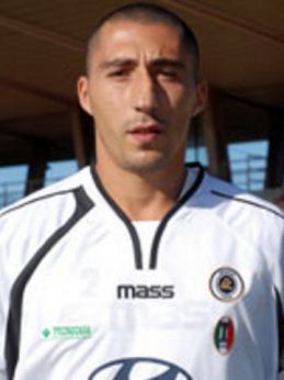 Nella foto, Nando Giuliano