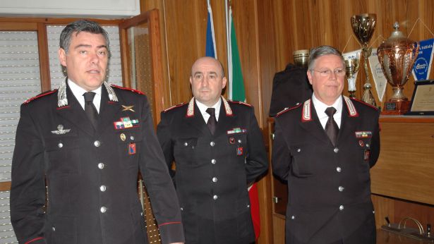 Il Magg. Vitiello con i suoi collaboratori