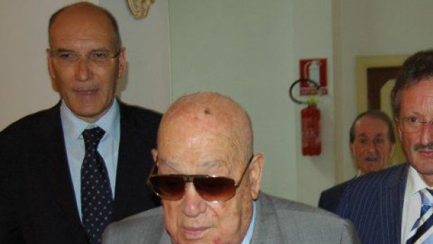 L'On. Remo Gaspari occasione di una visita al Comune di Vasto