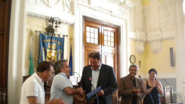 Nella foto: un momento della cerimonia in Provincia