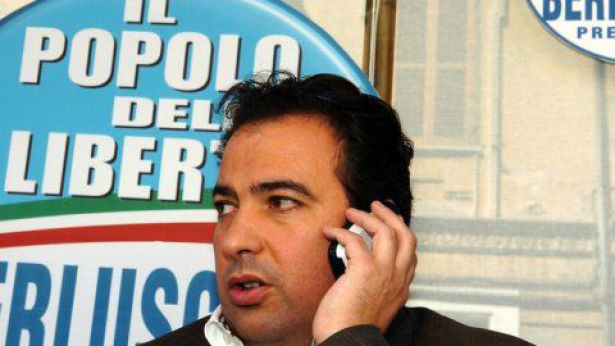 Nella foto: il senatore Fabrizio Di Stefano