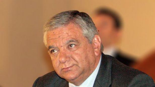 Nella foto: l'assessore alla sanità della Regione Abruzzo Lanfranco Venturoni