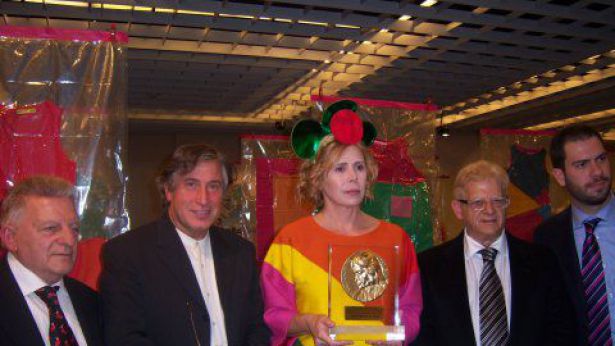 Premio alla Carriera Agatha Ruiz De La Prada Biennale 2011