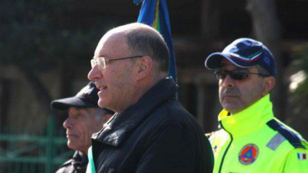 Giornata della Memoria - corona all'epigrafe di Vasto Marina