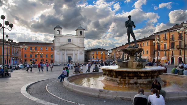 L'Aquila Piazza Duomo