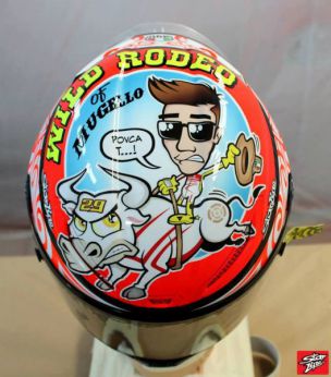 Iannone : il casco per il Mugello