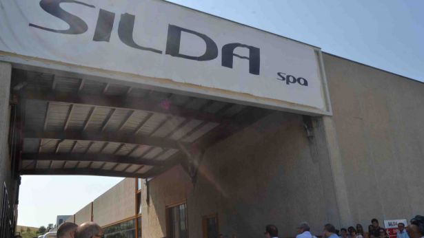 Un presidio dinanzi alla Silda