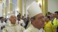 La processione iniziale: mons. Visco