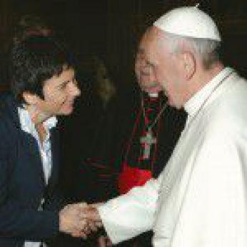 Chiara Amirante con Papa Francesco