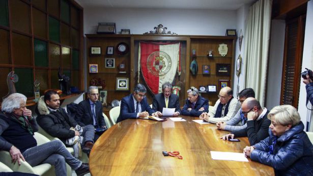 D'Alfonso in Comune a Vasto - Foto di Ercole Michele d'Ercole