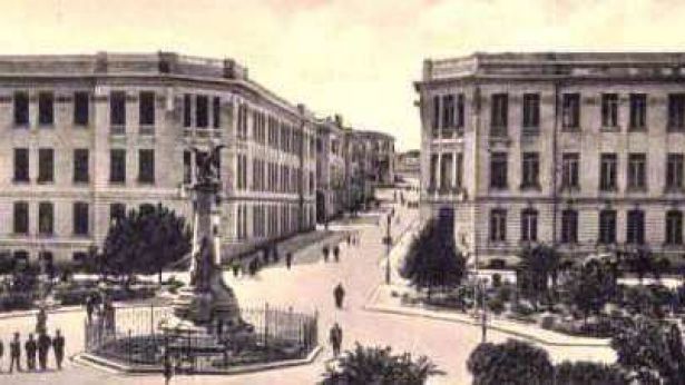 I due edifici scolastici di corso Italia