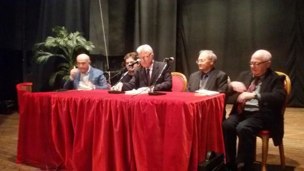 Il dott. Elio Tilli: il secondo da destra