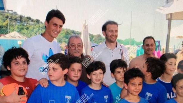 Roberto Inglese con mister Michele La Verghetta ed il figlio Alessandro