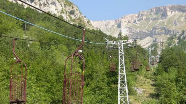 La cestovia della Grotta del Cavallone
