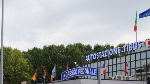 Terminal Bus di Roma Tiburtina