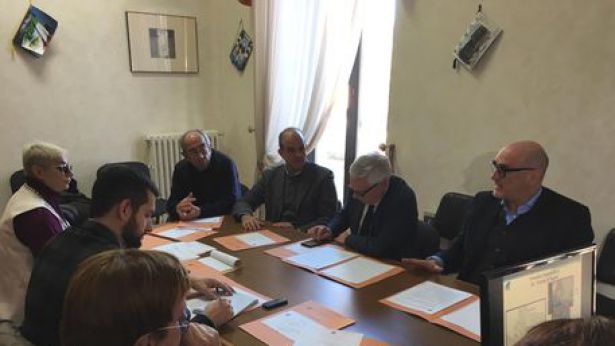 Il direttore generale nel corso della conferenza stampa