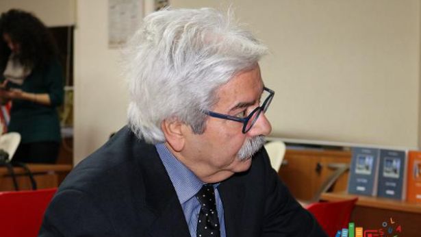 Il prof. Vito Moretti