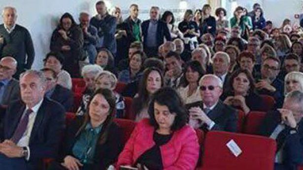 Tanta gente alla sala "A.Moro"