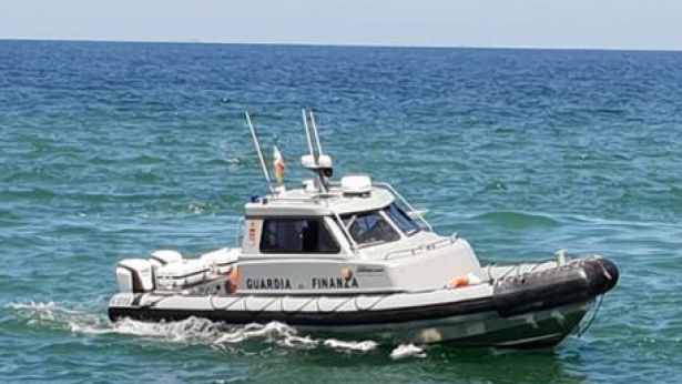 Motovedetta Guardia di Finanza