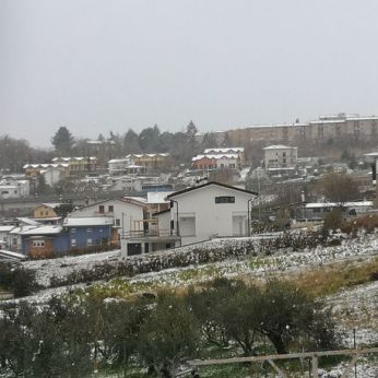 Campobasso con i tetti imbiancati