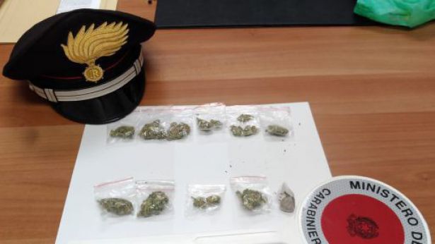 Droga sequestrata dai Cc