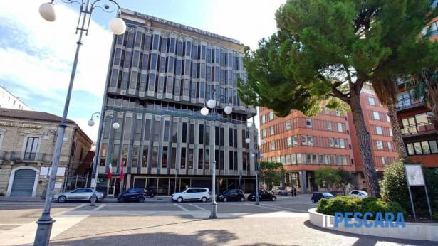 Regione Abruzzo: sede di piazza Unione di Pescara