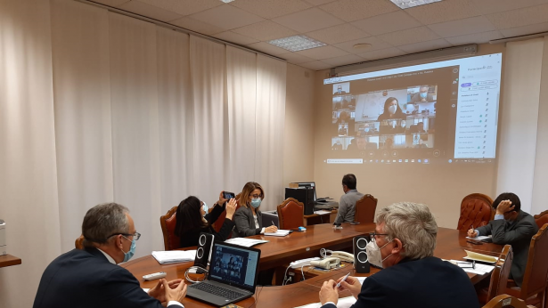 Un momento della riunione con i Sindaci