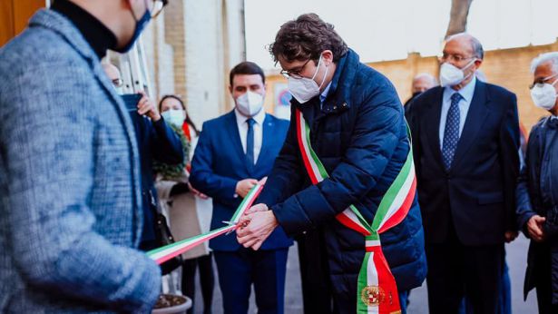Vasto: Taglio del nastro al nuovo Polo Bibliotecario "R.Mattioli"
