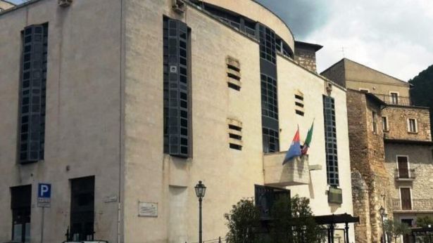 La sede del Comune di Celano