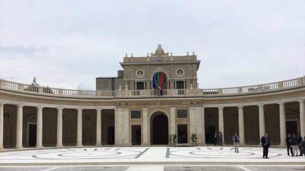 Palazzo dell'Emiciclo