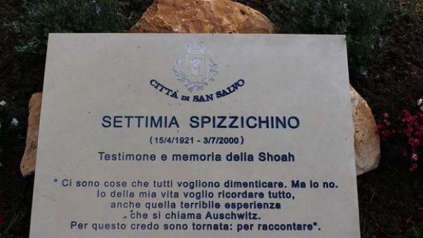 La targa dedicata alla Spizzichino