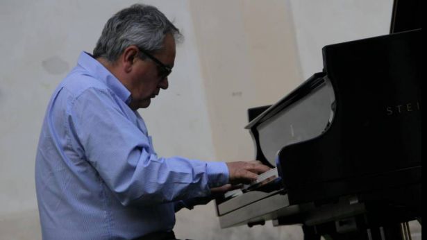 Il maestro Remo Vinciguerra