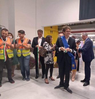 Francesco Menna alla cerimonia di inaugurazione di Amazon