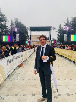 Francesco Menna a L'Aquila per la visita del Papa