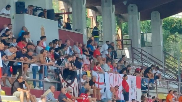 I tifosi della Vastese ad Agnone
