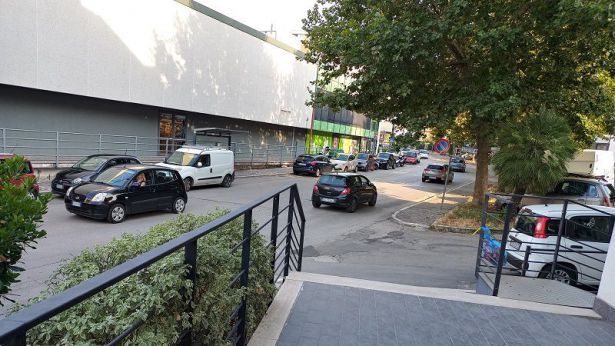 La zona di via dei Conti Ricci dove è avvenuto l'incidente