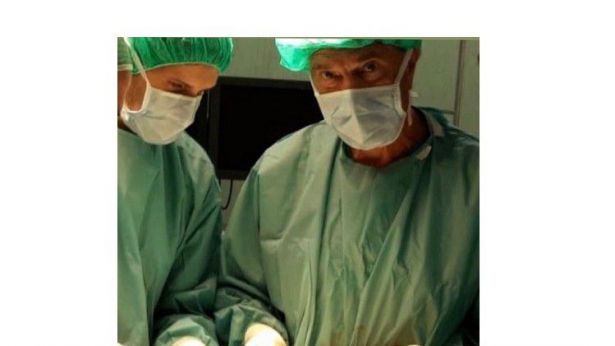 Il Dott. Di Prinzio in sala operatoria