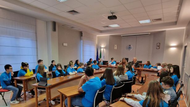 San Salvo: l'incontro del Sindaco con gli alunni