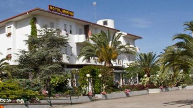 L'Hotel Sporting