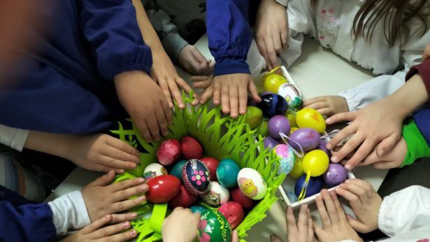 Laboratorio sulle tradizioni pasquali romene