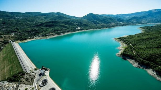 Il lago di Bomba