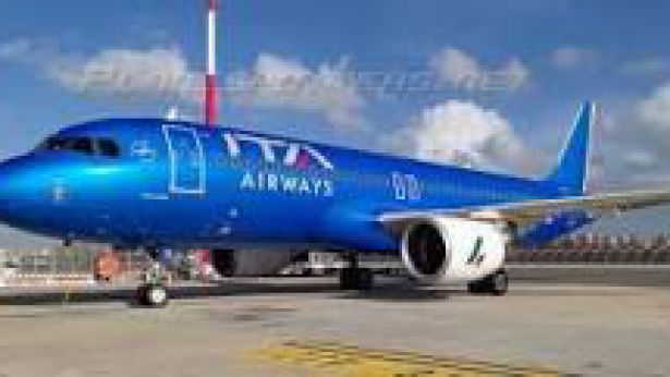 Un aereo della ITA AIRWAIS