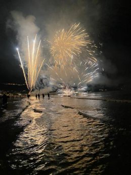 I fuochi sul mare