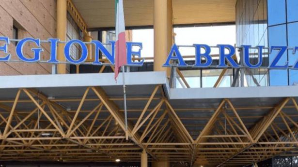 Regione Abruzzo: Palazzo Silone
